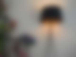 Mia's Live Sex Cam Show