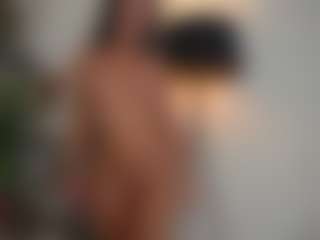 Live cam show with Mia - Handjob on xxxlivecams.org