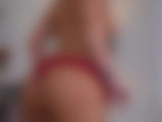 Mia's Live Sex Cam Show