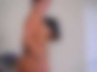 Live cam show with Mia - Facial Piercings on SpankPalCams