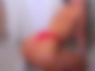 Live cam show with Mia - Full Nudity on Dare Cams