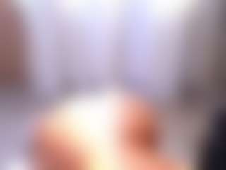 Mia's Live Sex Cam Show