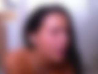 Mia's Live Sex Cam Show