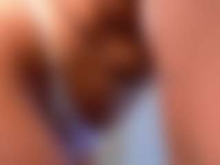 Mia's Live Sex Cam Show