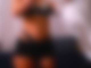 Mia's Live Sex Cam Show