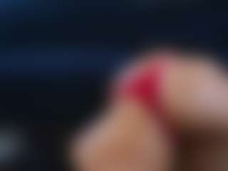 Live cam show with Mia - Flash on StripNow
