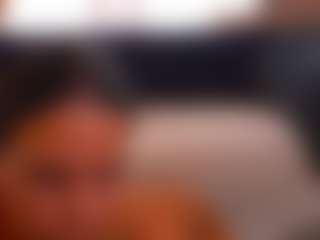 Live cam show with Mia - Fingering on camwithhim.com