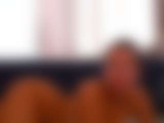 Mia's Live Sex Cam Show