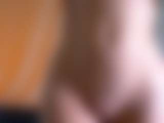 Live cam show with Mia - Fuck on Adult Interactions