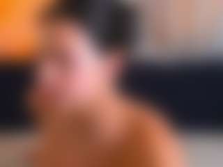 Mia's Live Sex Cam Show