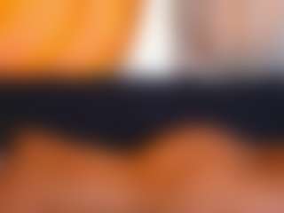 Mia's Live Sex Cam Show