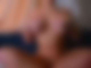 Live cam show with Mia - Athletic on xfollow cams