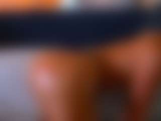 Mia's Live Sex Cam Show