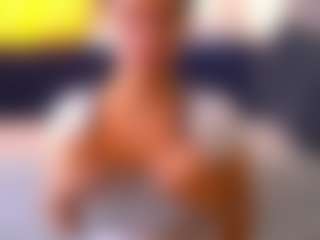 Live cam show with Mia - Dirty Talk on x69.live