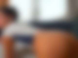 Mia's Live Sex Cam Show