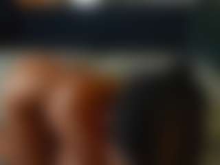 Mia's Live Sex Cam Show