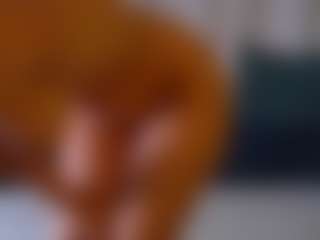 Live cam show with Mia - Facial Piercings on camwithhim.com