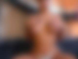 Mia's Live Sex Cam Show