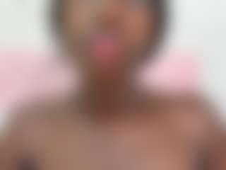 Live cam show with samantamarquez - Morena on https://playwithruby.com