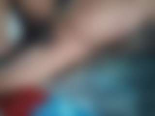 Show live cam dengan hotboynk - Brown Eyes di Camsoda