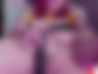 Live cam show with IriisFeitan - Butt Plug on SinfulBabes