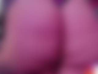 IriisFeitan's Live Sex Cam Show