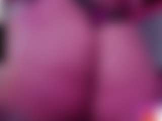 IriisFeitan's Live Sex Cam Show