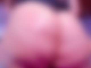 IriisFeitan's Live Sex Cam Show