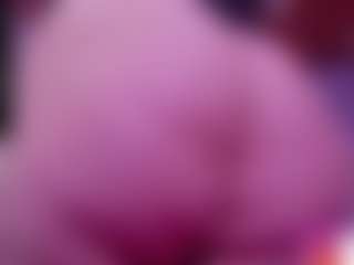 Live cam show with IriisFeitan - Butt Plug on SpunkLive