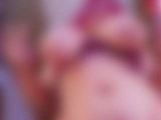 IriisFeitan's Live Sex Cam Show