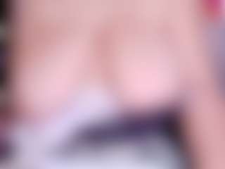 IriisFeitan's Live Sex Cam Show