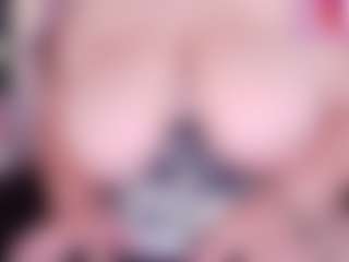 IriisFeitan's Live Sex Cam Show