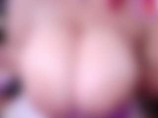 IriisFeitan's Live Sex Cam Show