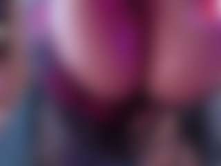 IriisFeitan's Live Sex Cam Show