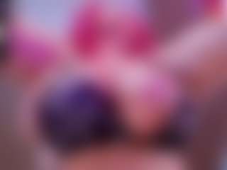 IriisFeitan's Live Sex Cam Show