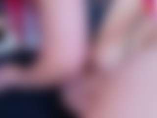 IriisFeitan's Live Sex Cam Show