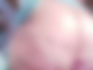 Live cam show with IriisFeitan - Tease Red Hair on Hubzter Live