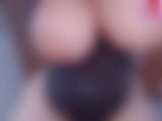 IriisFeitan's Live Sex Cam Show