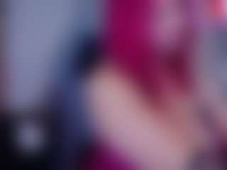 Live cam show with IriisFeitan - Red Hair on Camsoda
