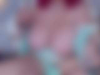 IriisFeitan's Live Sex Cam Show