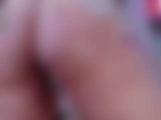 IriisFeitan's Live Sex Cam Show