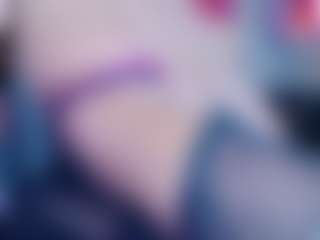 Live cam show with IriisFeitan - Double Penetration on SxyPornLive