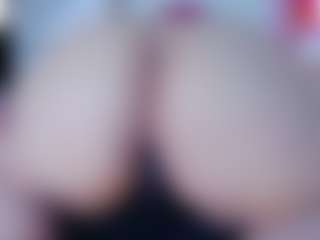 Live cam show with IriisFeitan - Double Penetration on SpunkLive