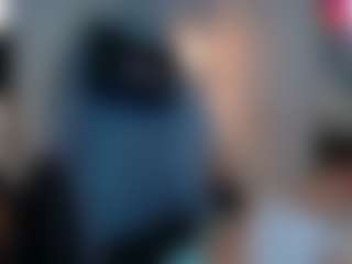 Live cam show with IriisFeitan - Smoking on Camsoda