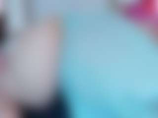 Live cam show with IriisFeitan - Red Hair on Camsoda
