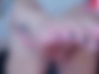IriisFeitan's Live Sex Cam Show