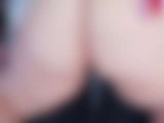 IriisFeitan's Live Sex Cam Show
