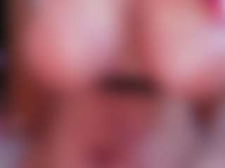 IriisFeitan's Live Sex Cam Show