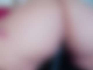 IriisFeitan's Live Sex Cam Show