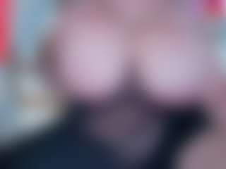 IriisFeitan's Live Sex Cam Show